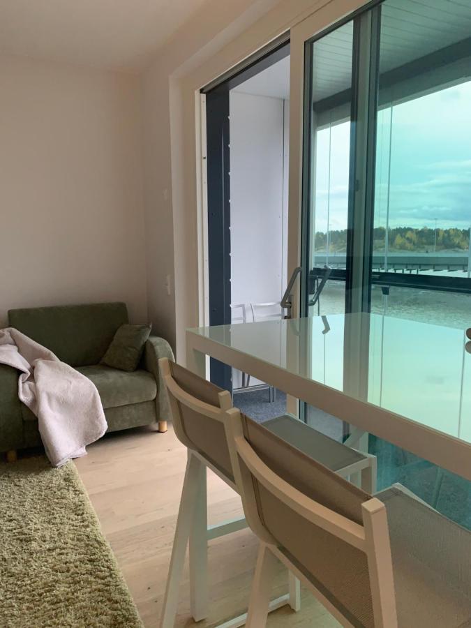 Sea View Lux Kalasatama Romantic Studio - Balcony & Coffee& Tee, Wifi, Gym &Sauna Helsinki Bagian luar foto