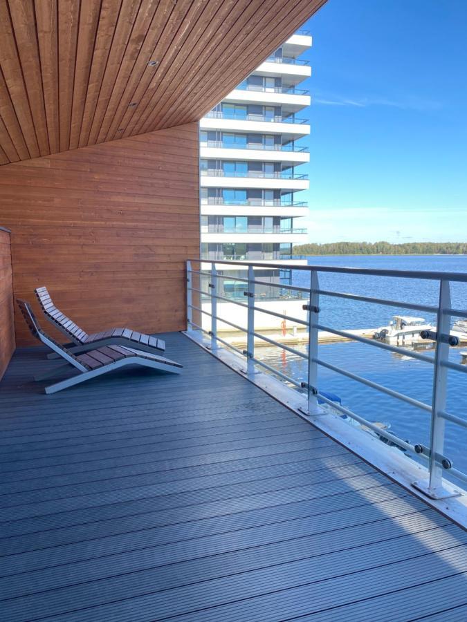 Sea View Lux Kalasatama Romantic Studio - Balcony & Coffee& Tee, Wifi, Gym &Sauna Helsinki Bagian luar foto